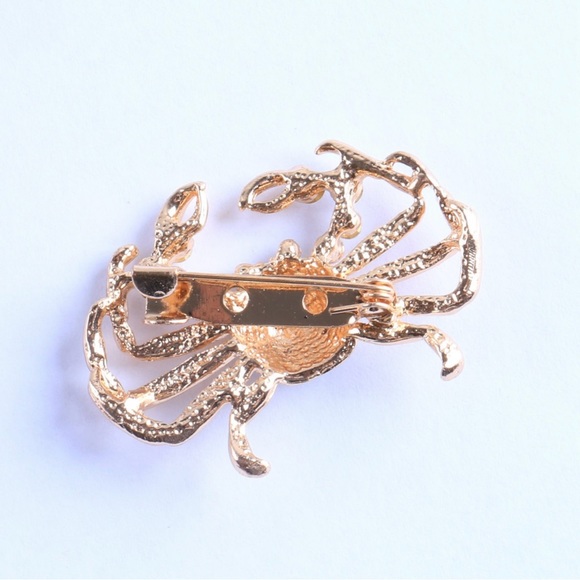 🔥2/$20 Crab Brooch Rhinestone Crab Pin Gold Tone - Picture 4 of 9